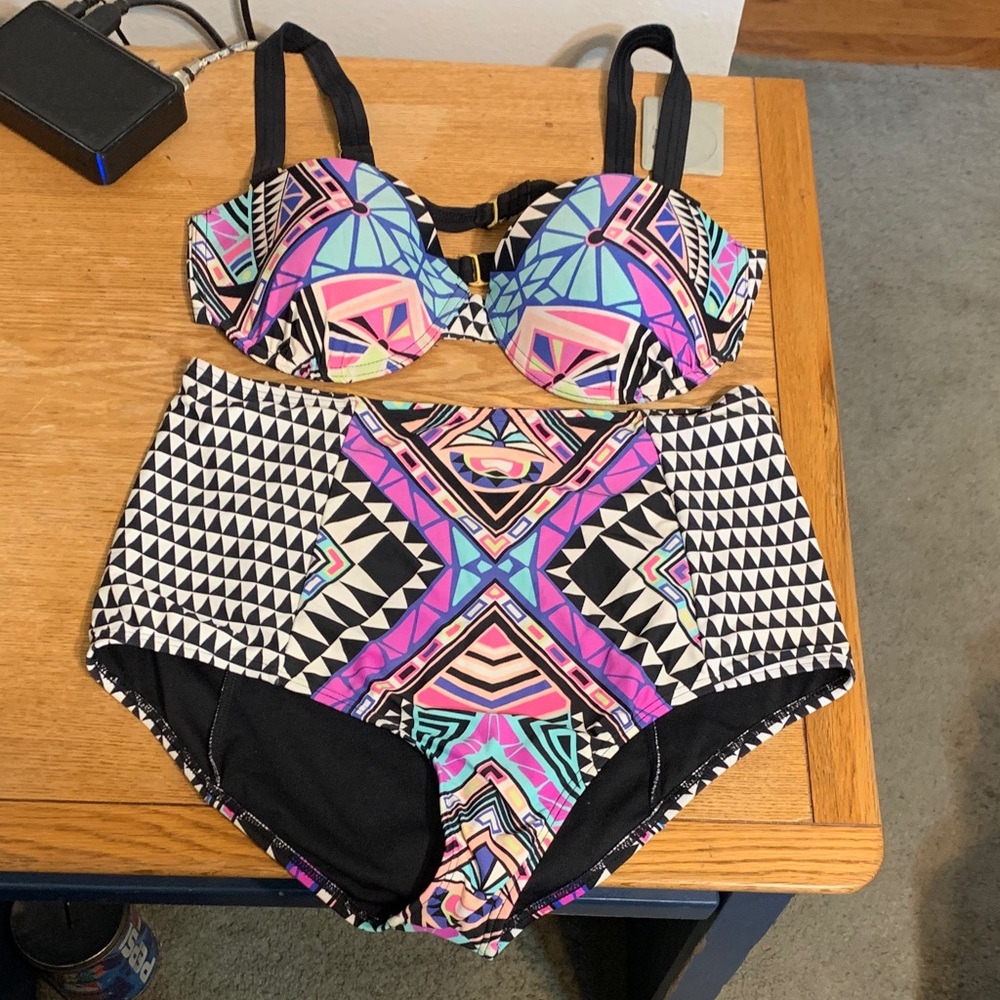 Colorful Geometric Swimsuits For All Bikini Set